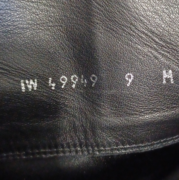 Stuart Weitzman Tall black suede boots size 9M MADE IN SPAIN - Picture 12 of 15